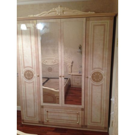 Спальня Рома с 4-x дверным шкафом, цвет Беж
