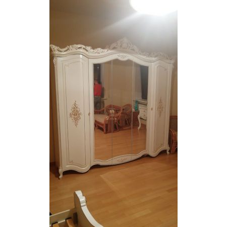 Спальня Амели 5 К крем с комодом