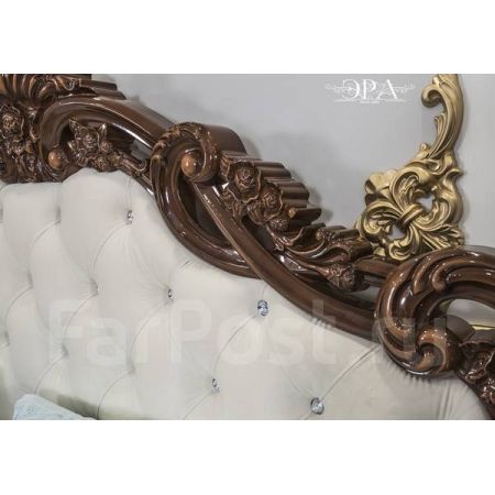 Кровать "Патрисия караваджо глянец" с мягким изголовьем 180*200