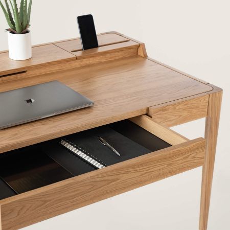 Стол письменный Nova Desk by Moss Design