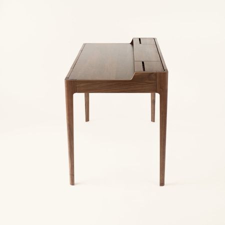 Стол письменный Nova Desk by Moss Design