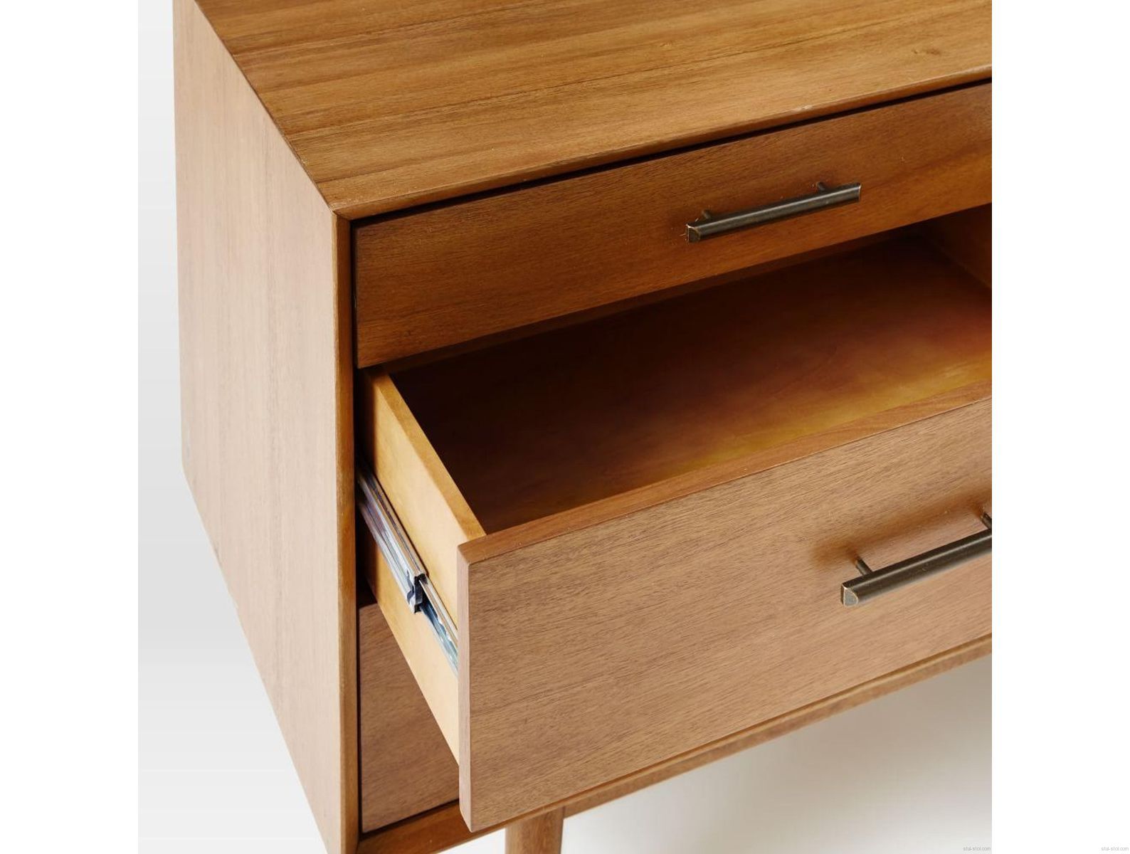 Acorn cheap media console